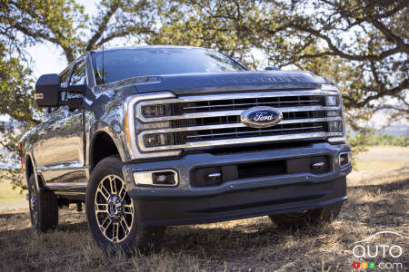 2023 Ford Super Duty F-350 Limited